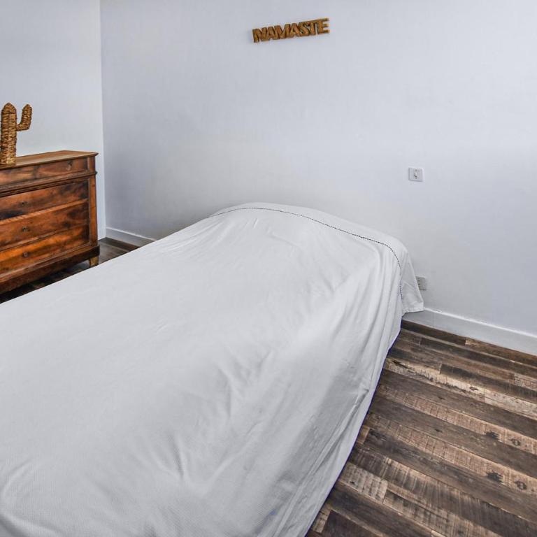 2 Bedroom Amazing Apartment In Carpentras - Appartement 2 Chambres - 14