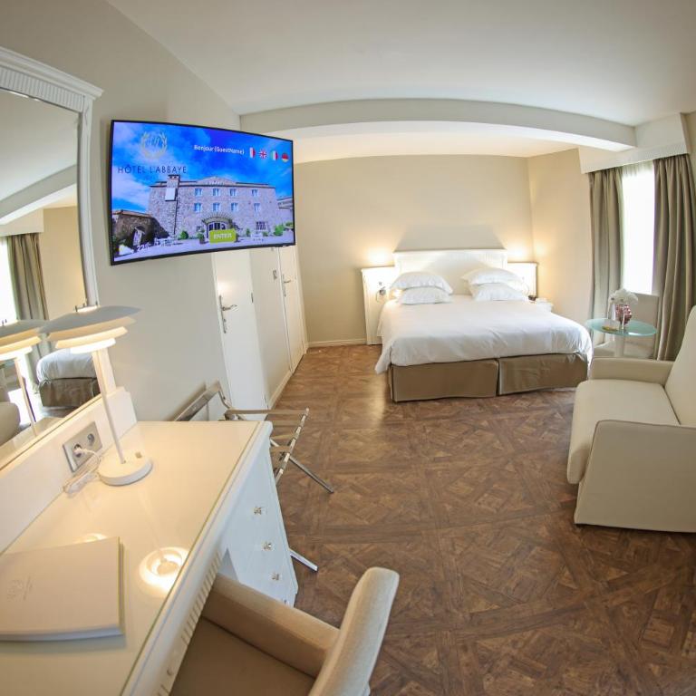 Hôtel L'Abbaye - Chambre Triple Confort - 5