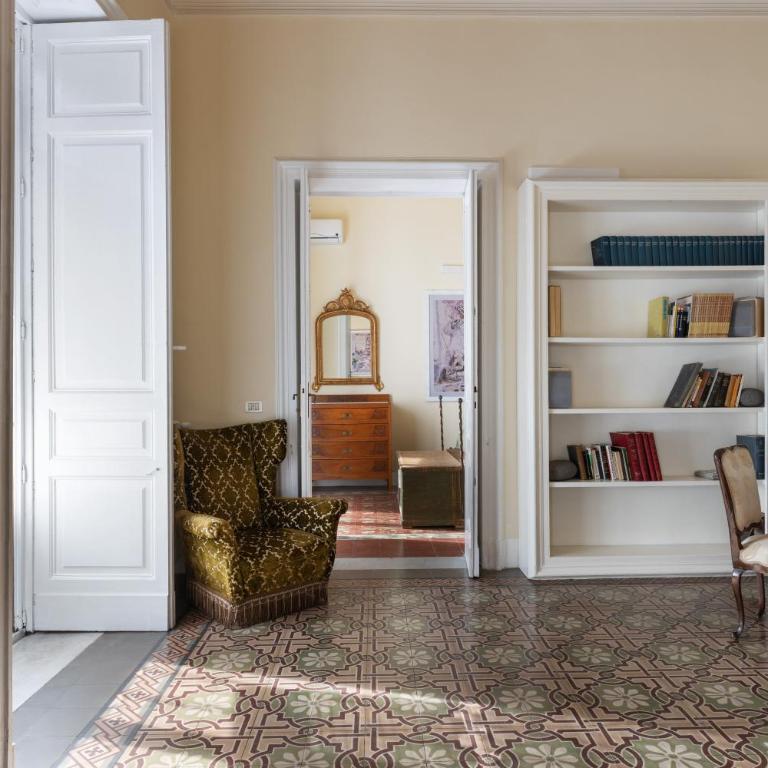 Catania City Center Historical Building Home - Appartamento con 2 Camere da Letto - 9
