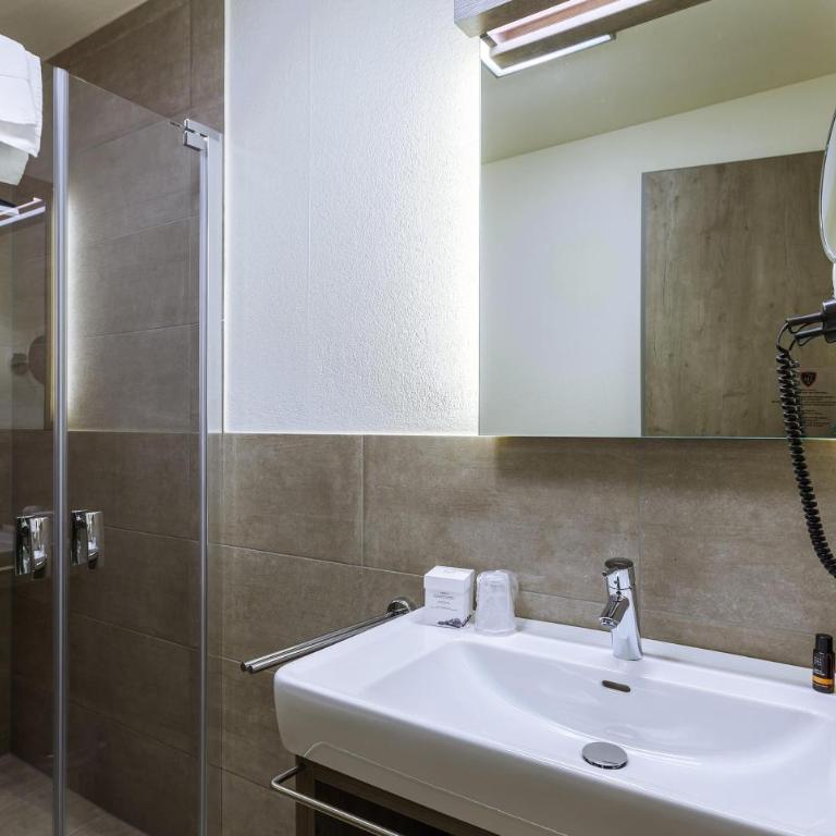 AvenidA Mountain Lodges Saalbach incl Joker Card - Suite mit 1 Schlafzimmer - 4