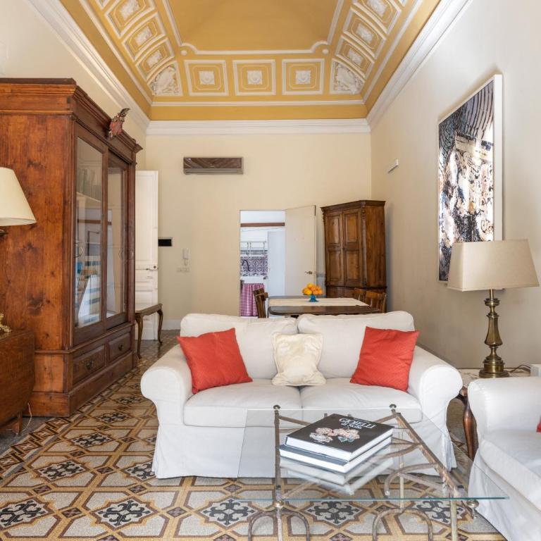 Catania City Center Historical Building Home - Appartamento con 2 Camere da Letto - 5