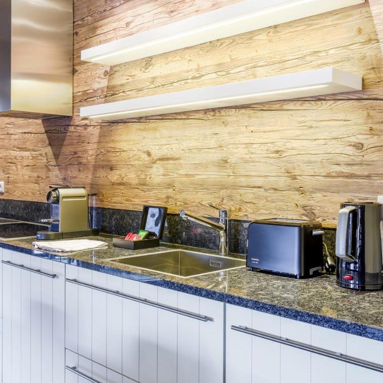 AvenidA Mountain Lodges Saalbach incl Joker Card - Penthouse-Apartment mit 4 Schlafzimmern - 18