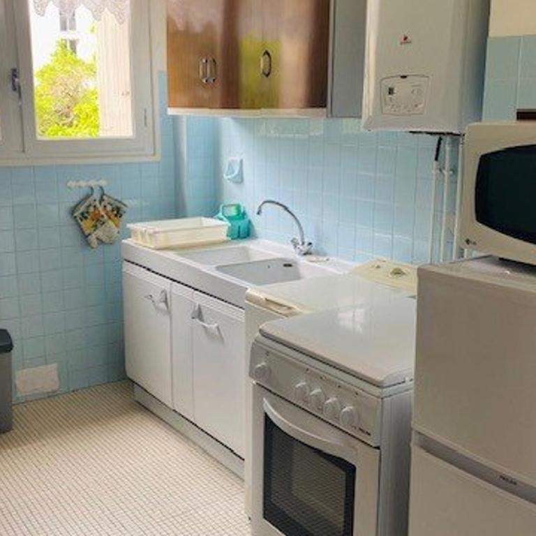 Studio F1 avec balcon, animaux admis, Amélie-les-Bains - Studio - 6