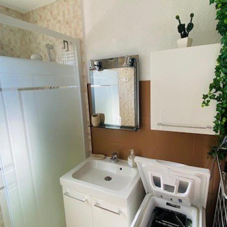 Studio Confortable avec Balcon, Clim, Wi-Fi, Proche Thermes et Centre-ville, Animaux Bienvenus - Studio - 5