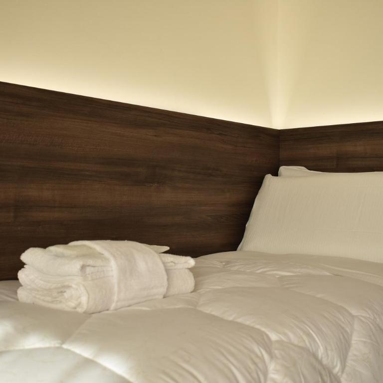 Welc-om Royal Garden luxury rooms - Camera Matrimoniale con Vasca Idromassaggio - 3