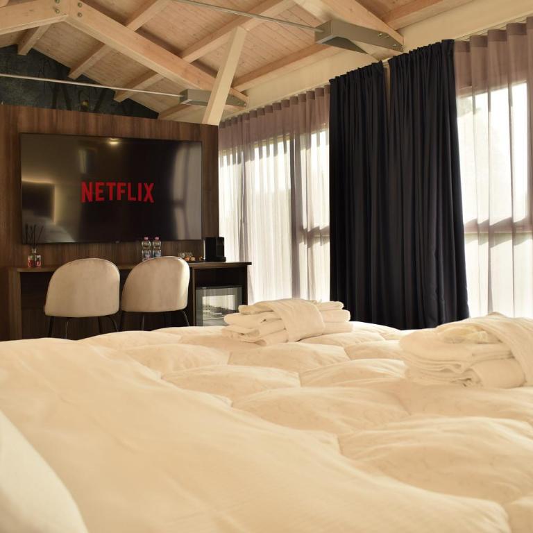 Welc-om Royal Garden luxury rooms - Camera Matrimoniale con Vasca Idromassaggio - 10
