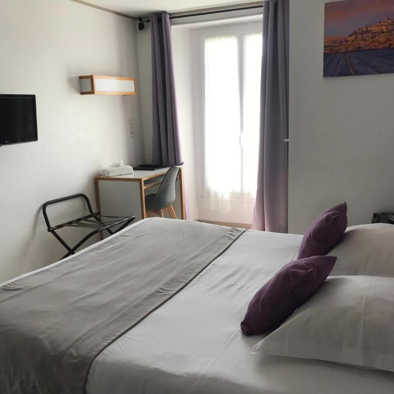 Fifi Moulin - Chambre Double Confort - 8