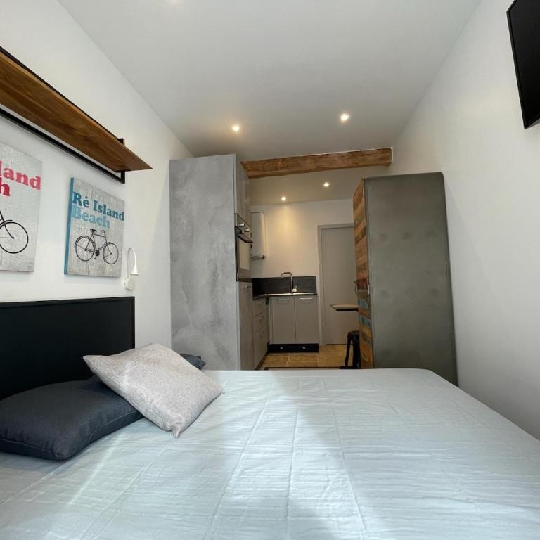 Le St Louis 1 Chambre aménagée avec cuisine - Appartement 1 Chambre - 1