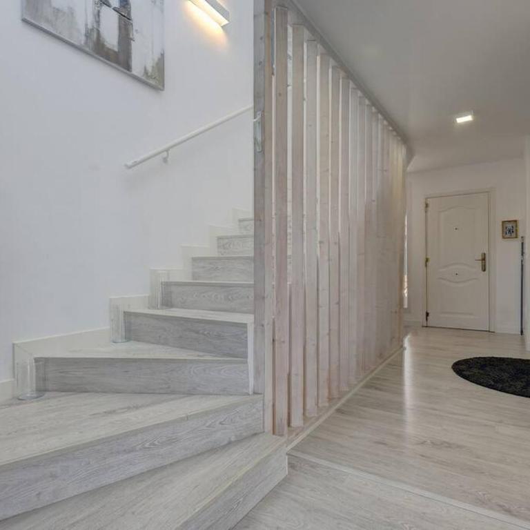 3 Bedroom Semi Detached Villa with Stunning Views! - Three-Bedroom Apartment - 10