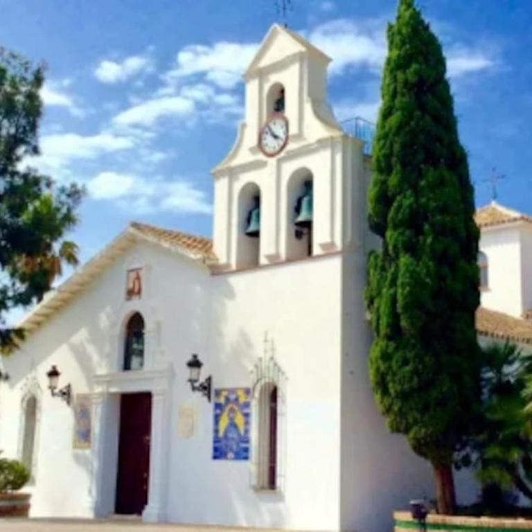 3 Bedroom Semi Detached Villa with Stunning Views! - Three-Bedroom Apartment - 54