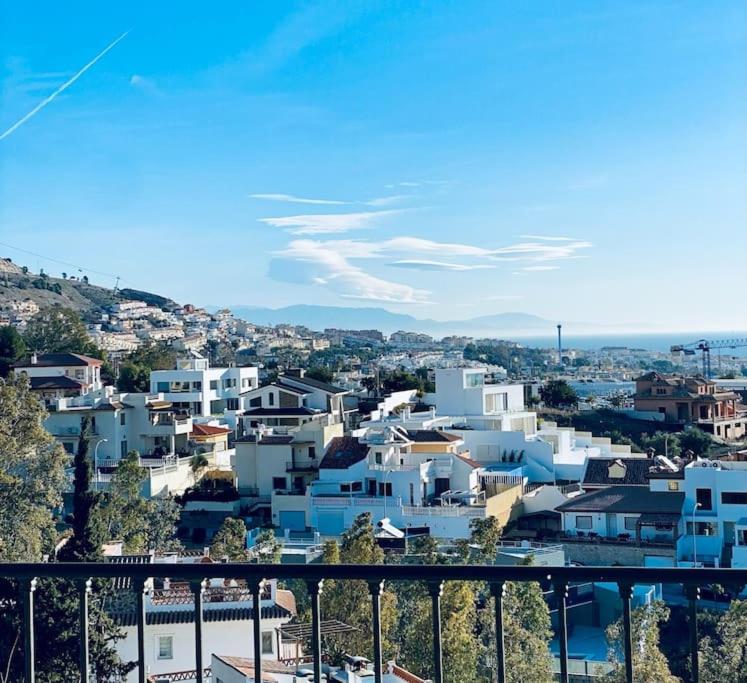 3 Bedroom Semi Detached Villa with Stunning Views! - Three-Bedroom Apartment - 44