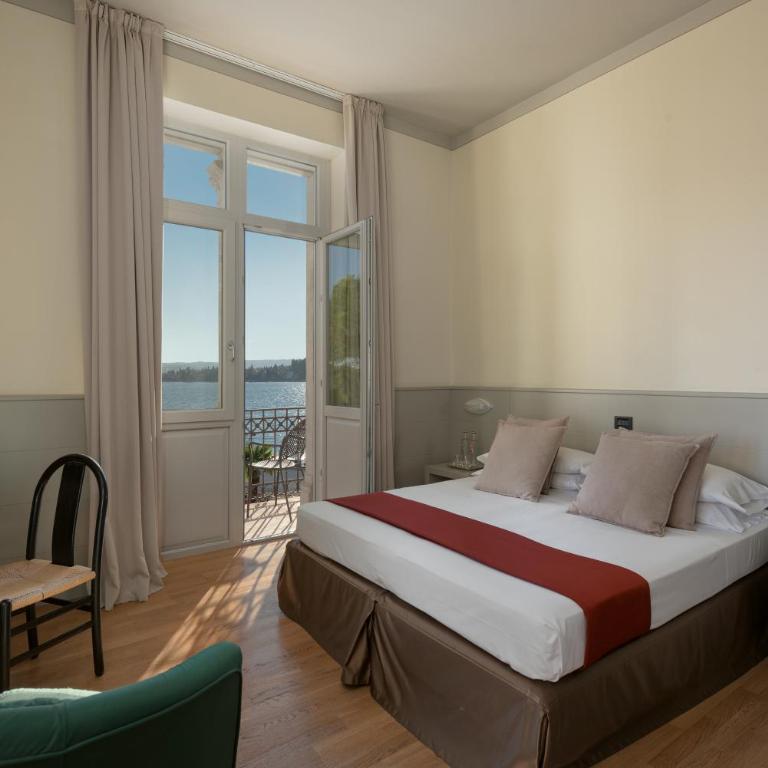 Hotel Milano - Double or Twin Room with Balcony and Lake View - 6