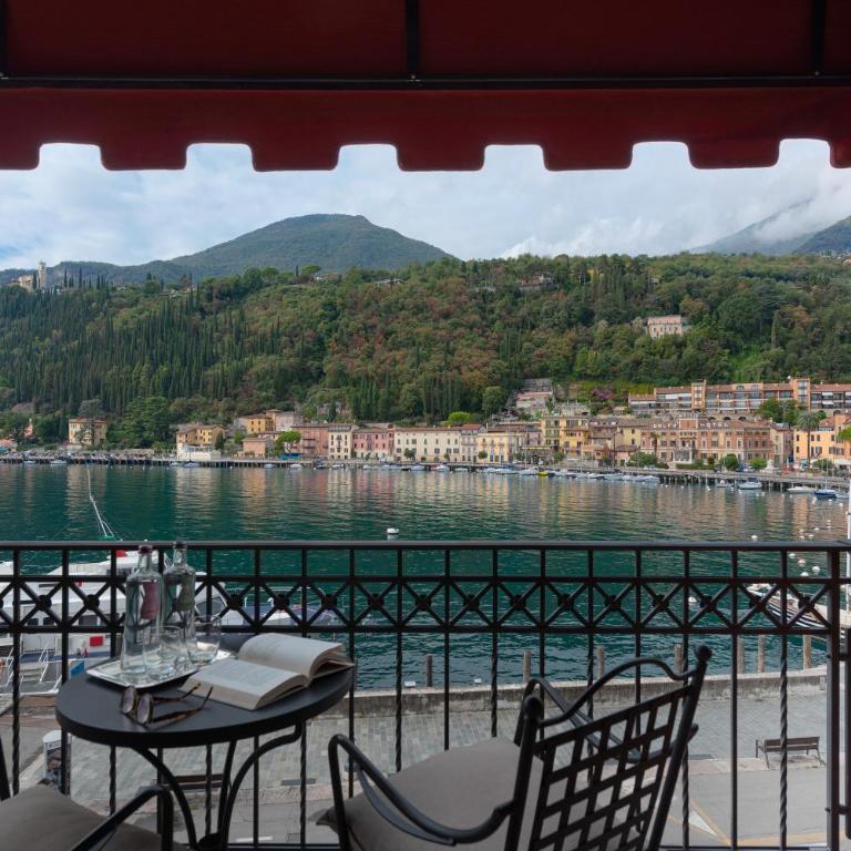 Hotel Milano - Superior Double or Twin Room with Lake View - 22