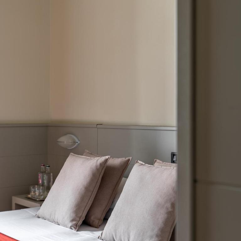 Hotel Milano - Economy Double or Twin Room - 9