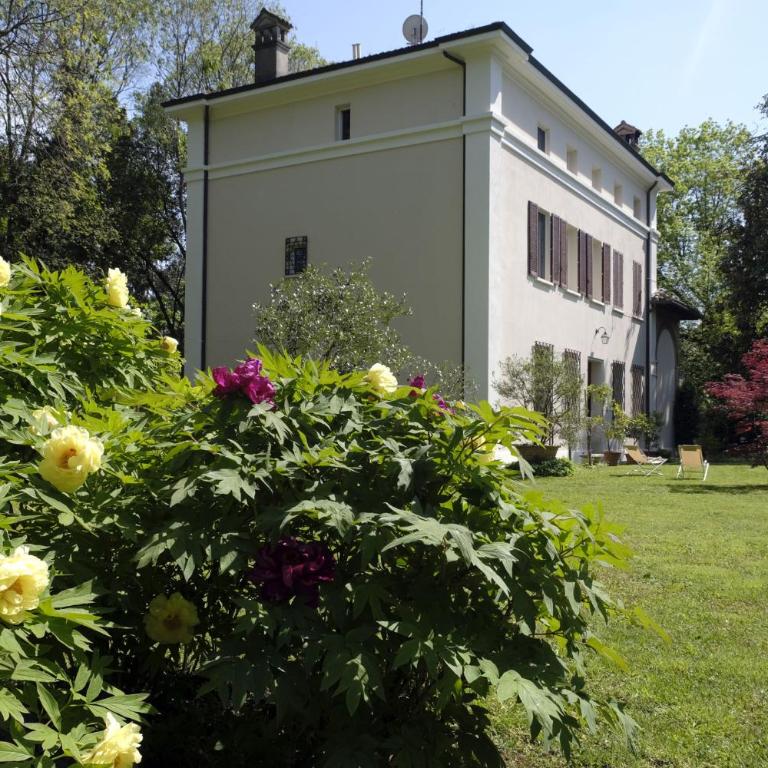 GuestHost - Certosa di Ferrara Wonderful Villa x12! - Appartamento - 45