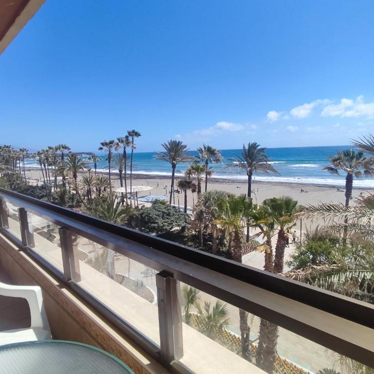 Estepona primera línea de playa, apartamento 2-4 personas - Apartamento con vistas al mar - 3