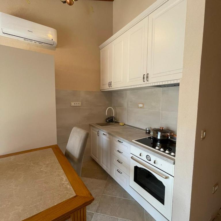 Beautiful flat Anastasia - One-Bedroom Apartment - 11