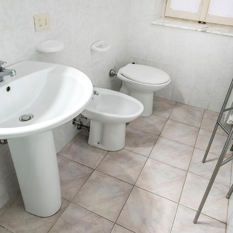 N050 - Numana, trilocale in centro con portico e posto auto - Two-Bedroom Apartment - 22