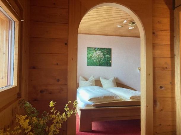 Haus Rhodania - Doppelzimmer mit Balkon - 3