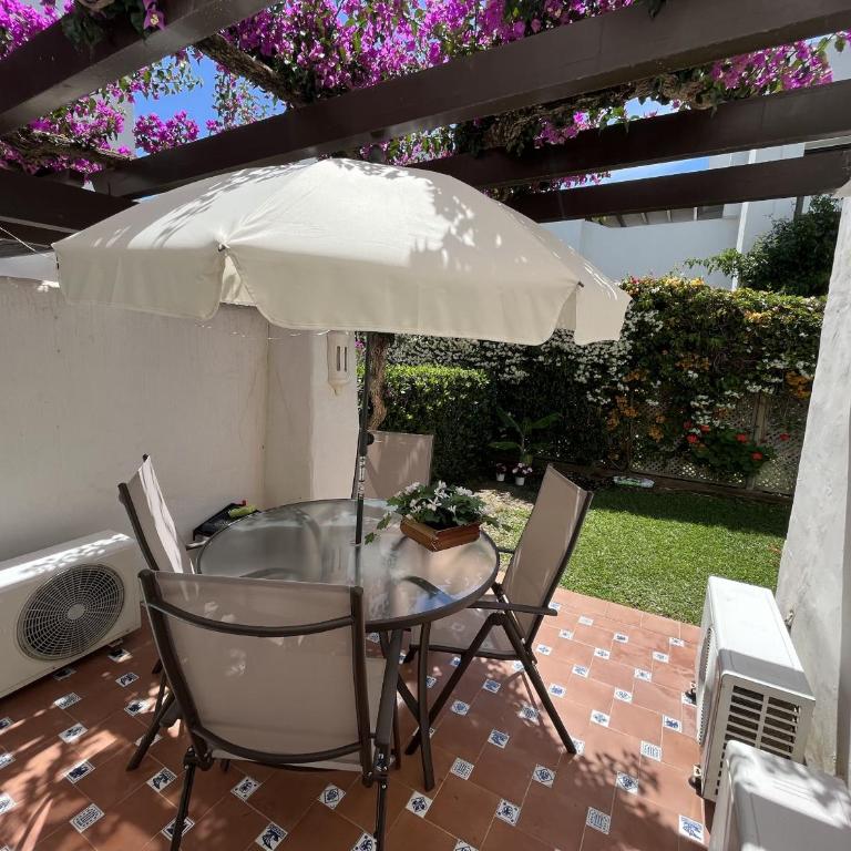 Estepona - Playa - 2 dormitorios y terrazas con jardines al lado del mar Pa25 - Two-Bedroom Apartment - 8