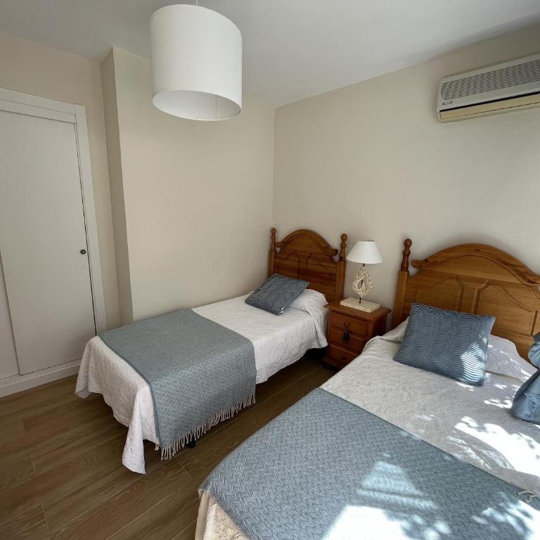Estepona - Playa - 2 dormitorios y terrazas con jardines al lado del mar Pa25 - Two-Bedroom Apartment - 18