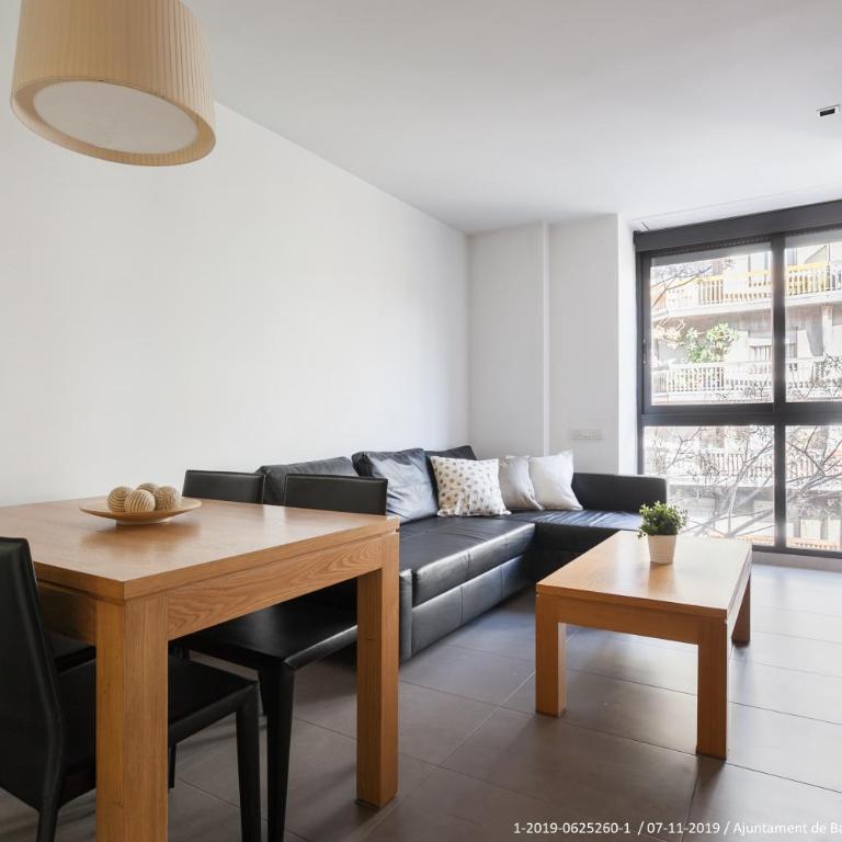Flateli Navas A01 - Two-Bedroom Apartment - 1