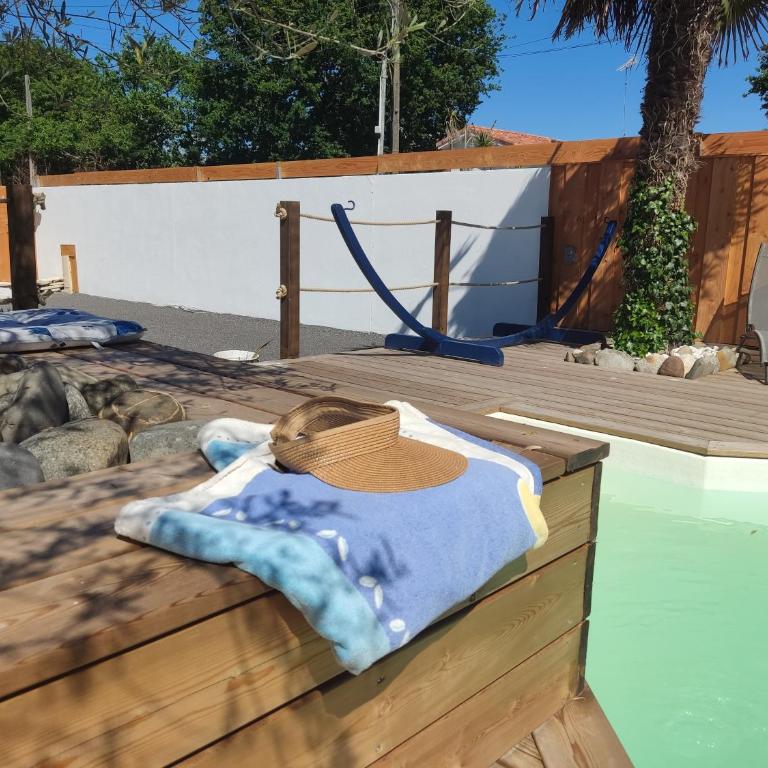 chambre indépendante - Chambre Double - Vue sur Piscine - 20