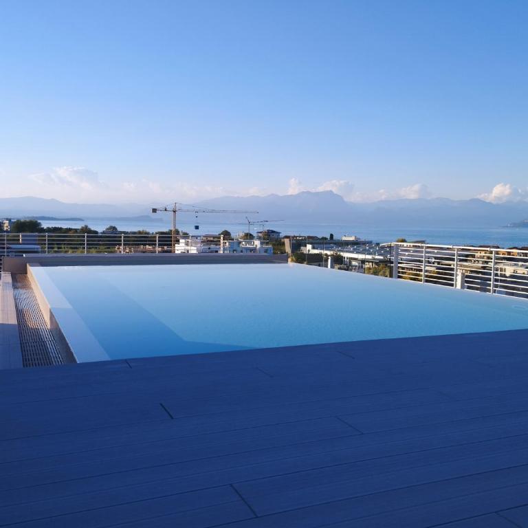 Opalia Residence - Wonderful Garda Lake view Apartment - Appartamento con 1 Camera da Letto - 50