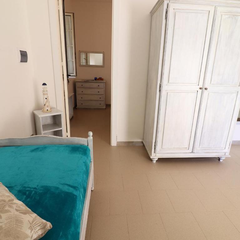 Torre Santo Stefano - Appartamento con 2 Camere da Letto, Balcone e Terrazza - 9