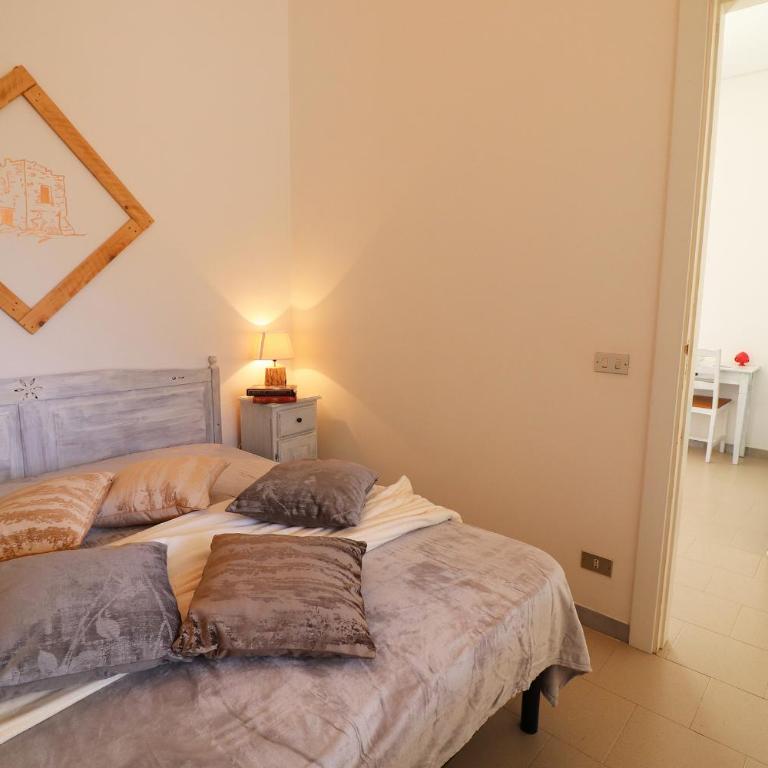 Torre Santo Stefano - Appartamento con 2 Camere da Letto, Balcone e Terrazza - 10