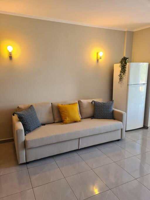 Country Chic Studio - One-Bedroom Apartment - 15