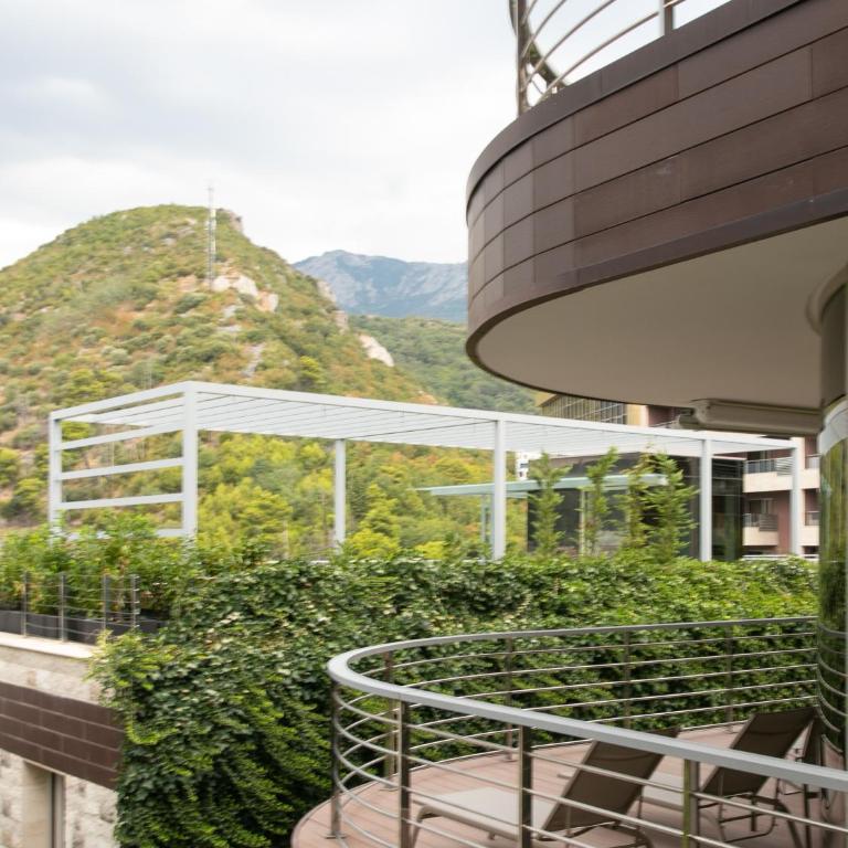 Two-bedroom luxury apartment 2 mins to the sea - Apartman sa 2 Spavaće Sobe i Terasom - 11