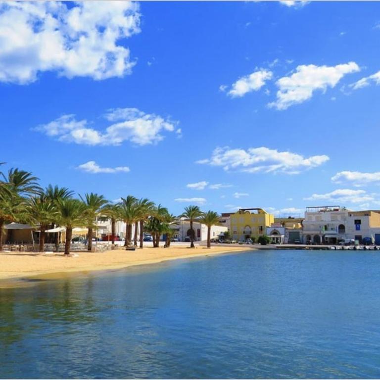 Attico sul Porto Vecchio - Lampedusa - Casa con 3 Camere da Letto - 37