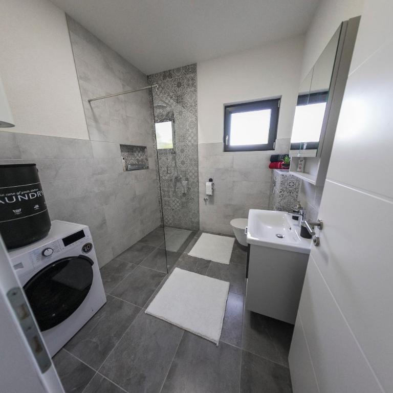 Holiday Home Libera - Two-Bedroom Villa - 54