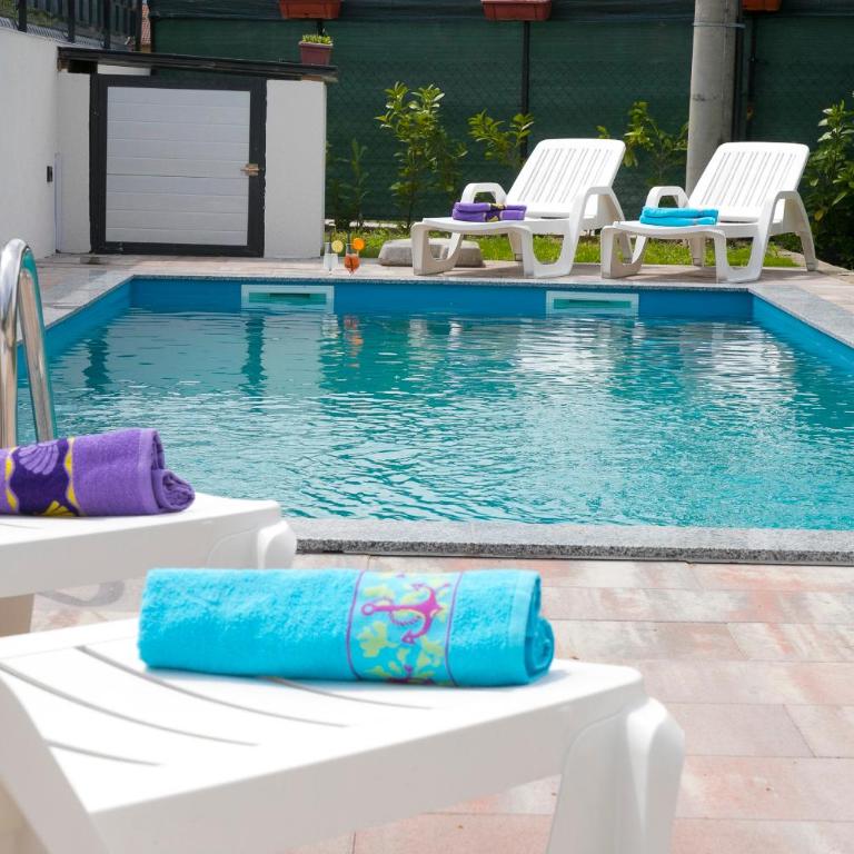 Holiday Home Libera - Two-Bedroom Villa - 84