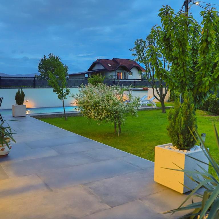 Holiday Home Libera - Two-Bedroom Villa - 88
