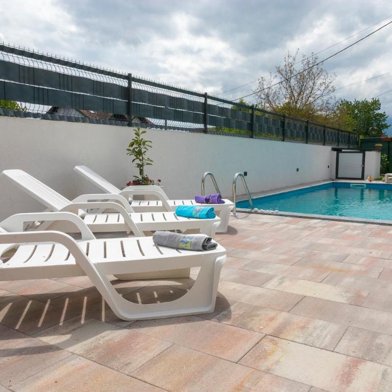 Holiday Home Libera - Two-Bedroom Villa - 86