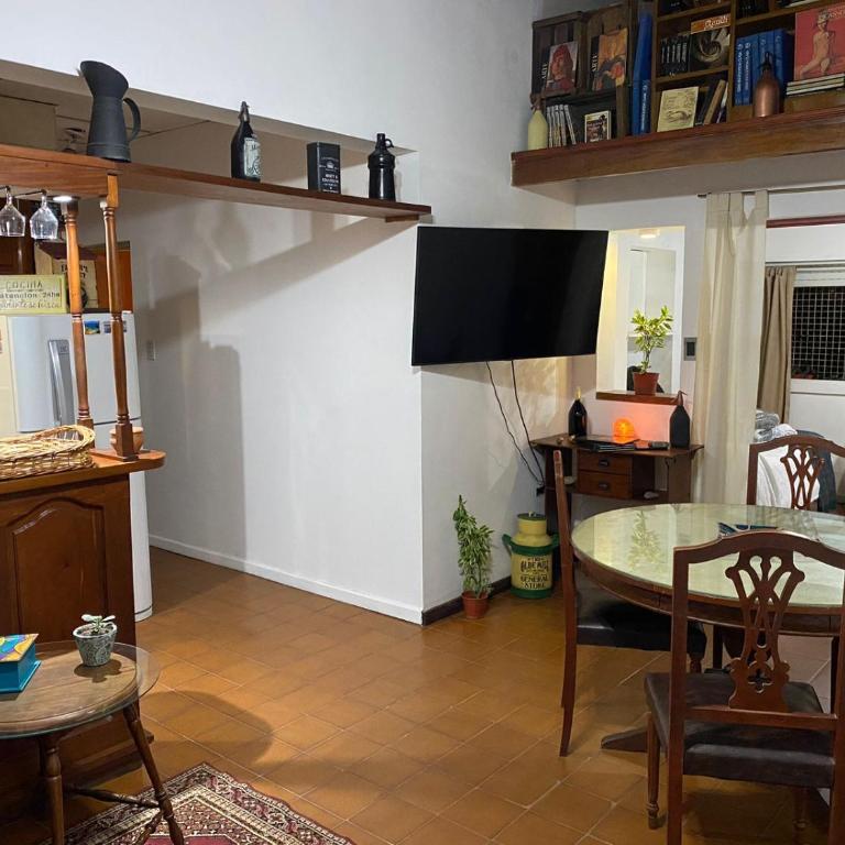 Temporario Av Pujol - Three-Bedroom Apartment - 5