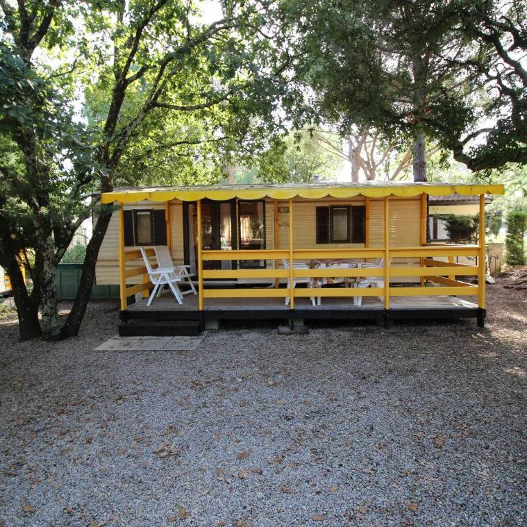Harbers zonvakanties chalets met airco camping Leï Suves Roquebrune sur Argens - Chalet 2 Chambres - 16