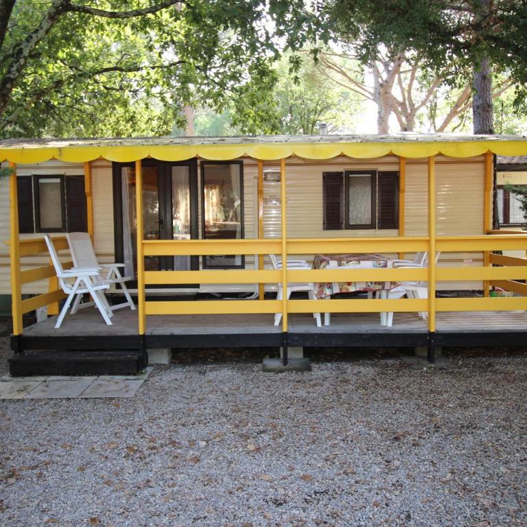 Harbers zonvakanties chalets met airco camping Leï Suves Roquebrune sur Argens - Chalet 2 Chambres - 17