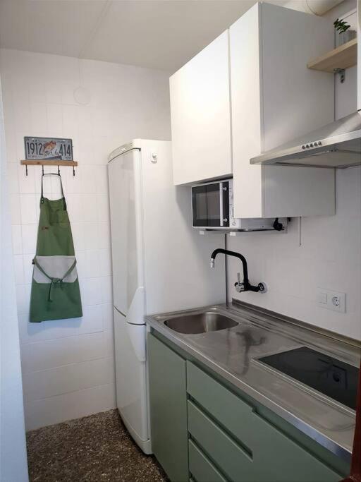 somriu Apartament Fenals Platja - Apartamento de 1 dormitorio - 28