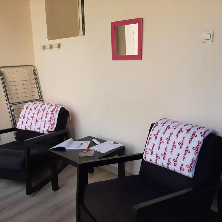 la loveRomantique chez loveroomtoulon, parking et wifi gratuits - Appartement 1 Chambre - 7