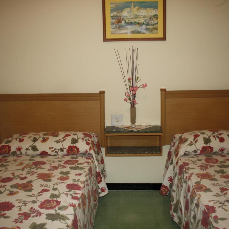 Hostal Torre Mar - Habitación Doble con baño compartido - 2 camas - 3