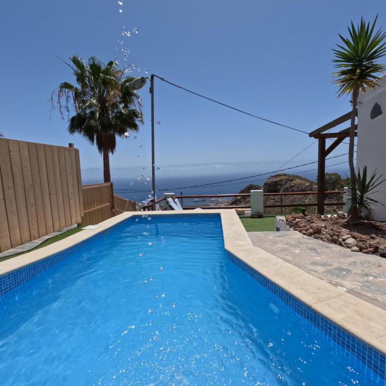 Cueva rural " Old London " with Jacuzzi and swimming pool - Casa con 1 dormitorio - 2