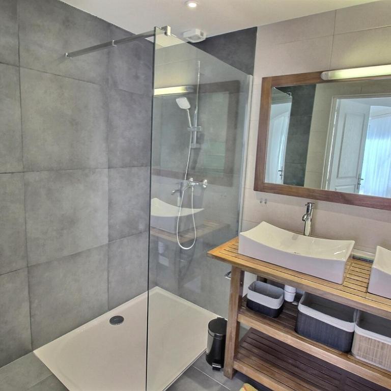 Appartement spacieux à Colmar avec terrasse, garage privatif, proche centre et gare - FR-1-722-2 - Apartment - 8