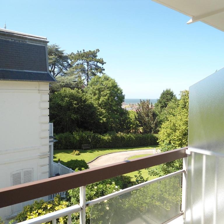 Studio agréable avec balcon et parking proche plage - FR-1-712-43 - Studio - 1