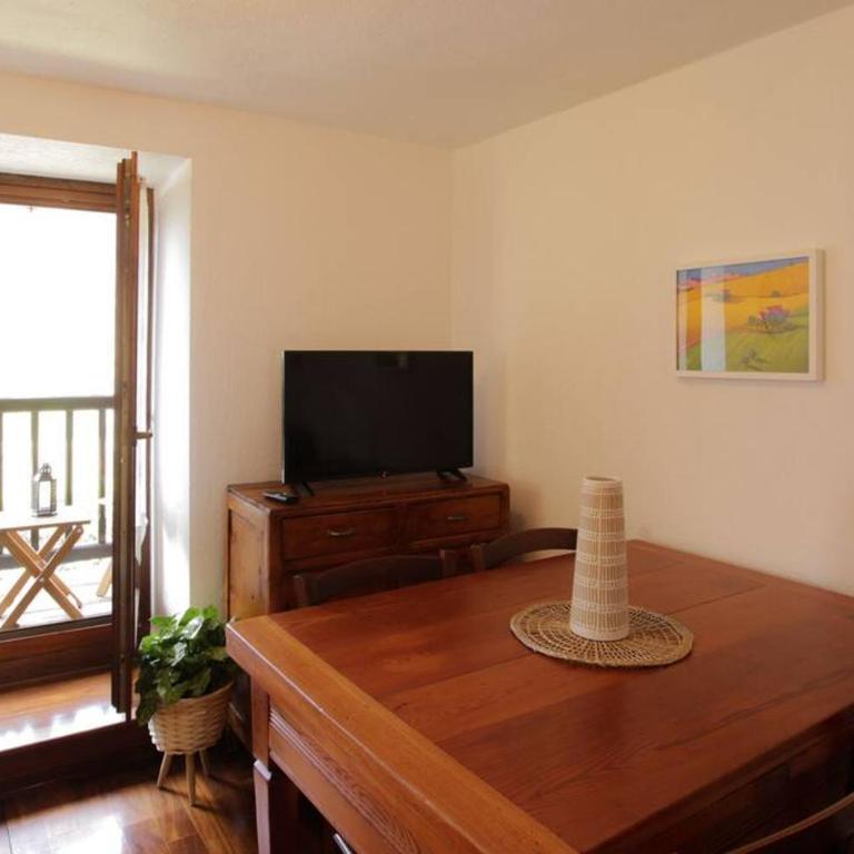 Maison Baradis - grazioso e tranquillo trilocale con vista montagne - Appartamento con 2 Camere da Letto - 10