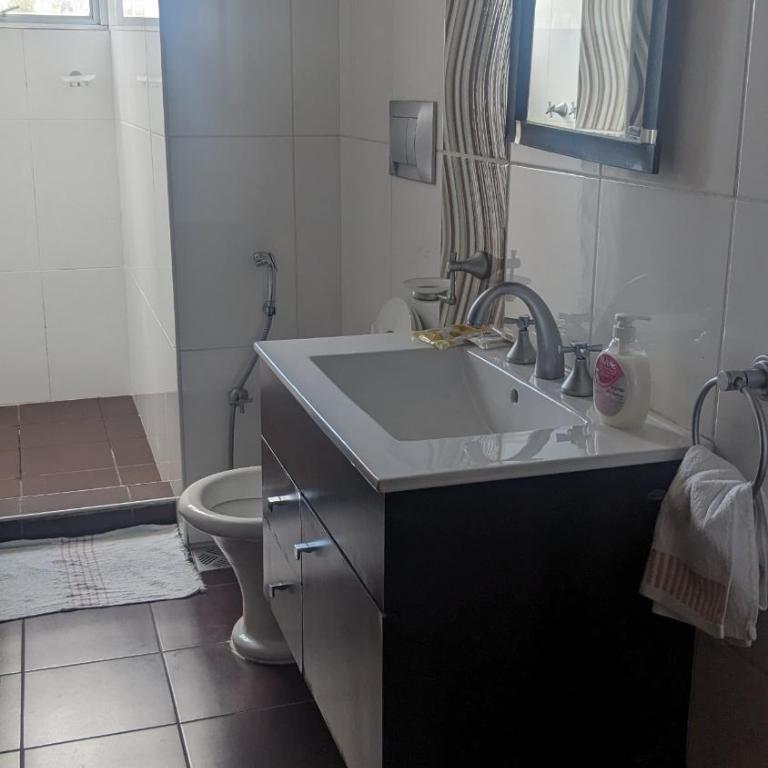 Moderno Departamento Céntrico c/ Wifi Empresarial - Apartamento de 3 dormitorios - 16