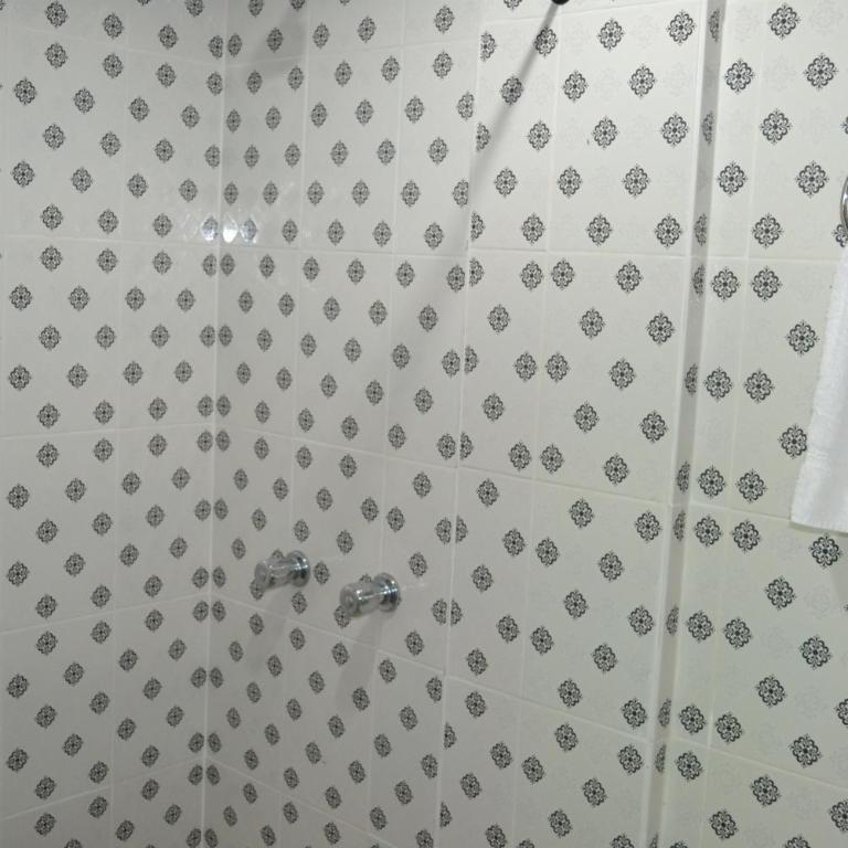Hostal Bosque de Niebla - Habitación Cuádruple con baño privado - 3