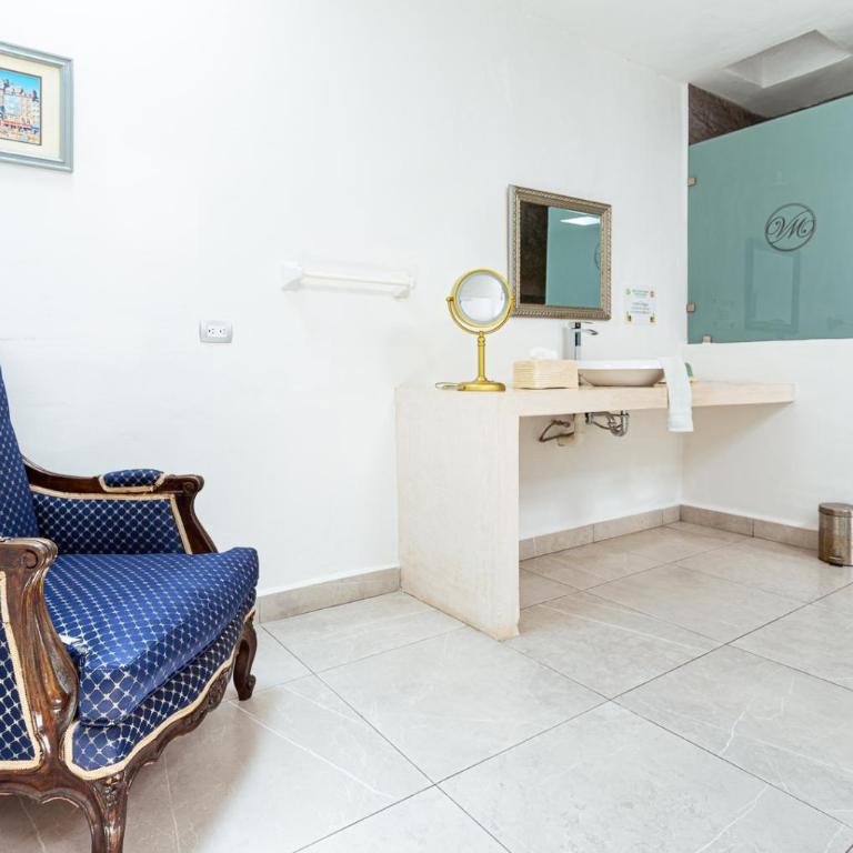 Viva Merida Hotel Boutique - Superior Triple Room - 7